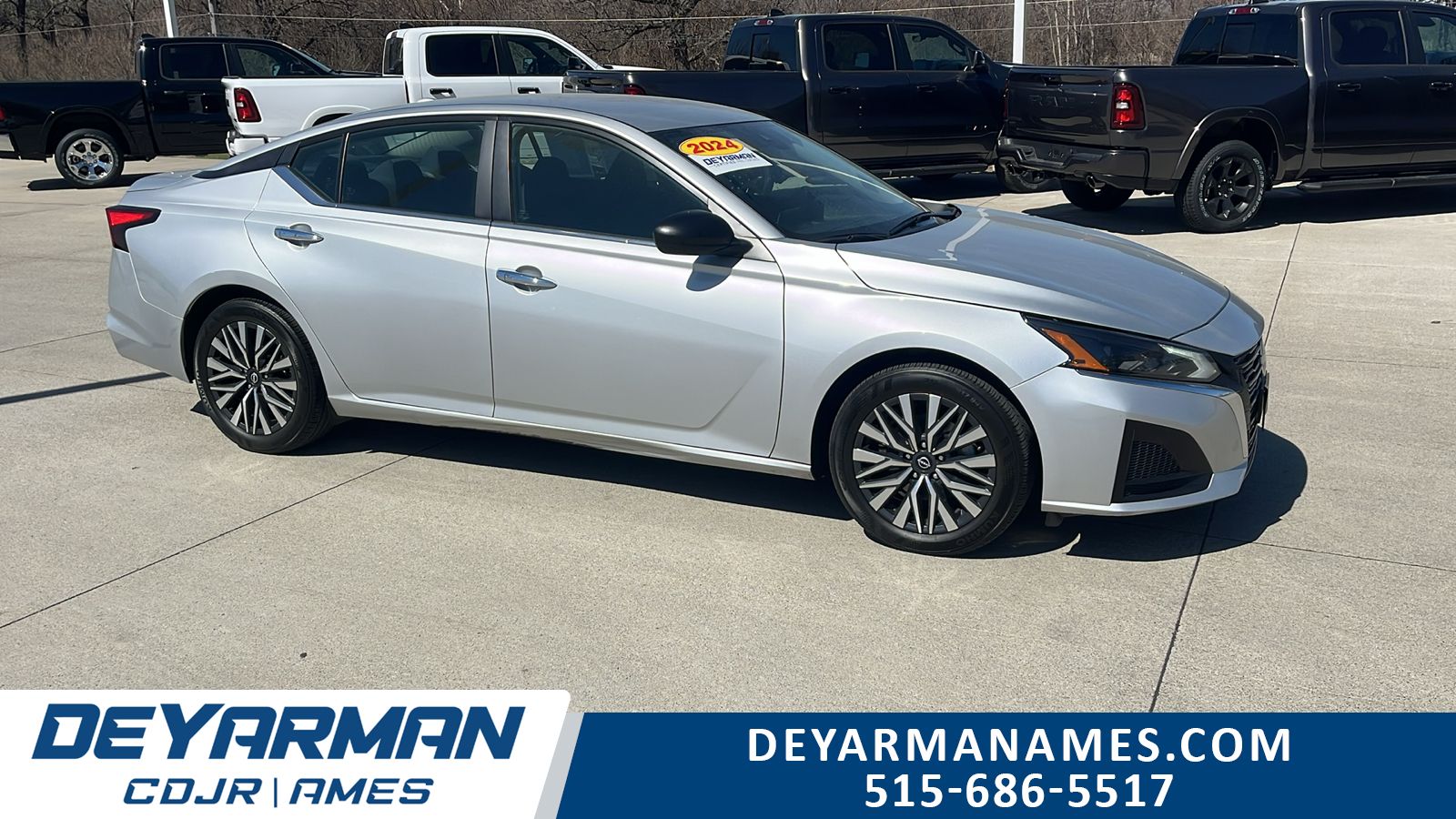 Brilliant Silver Metallic 2024 Nissan Altima 2.5 SV FWD Sedan Front-Wheel Drive Continuously Variable Transmission