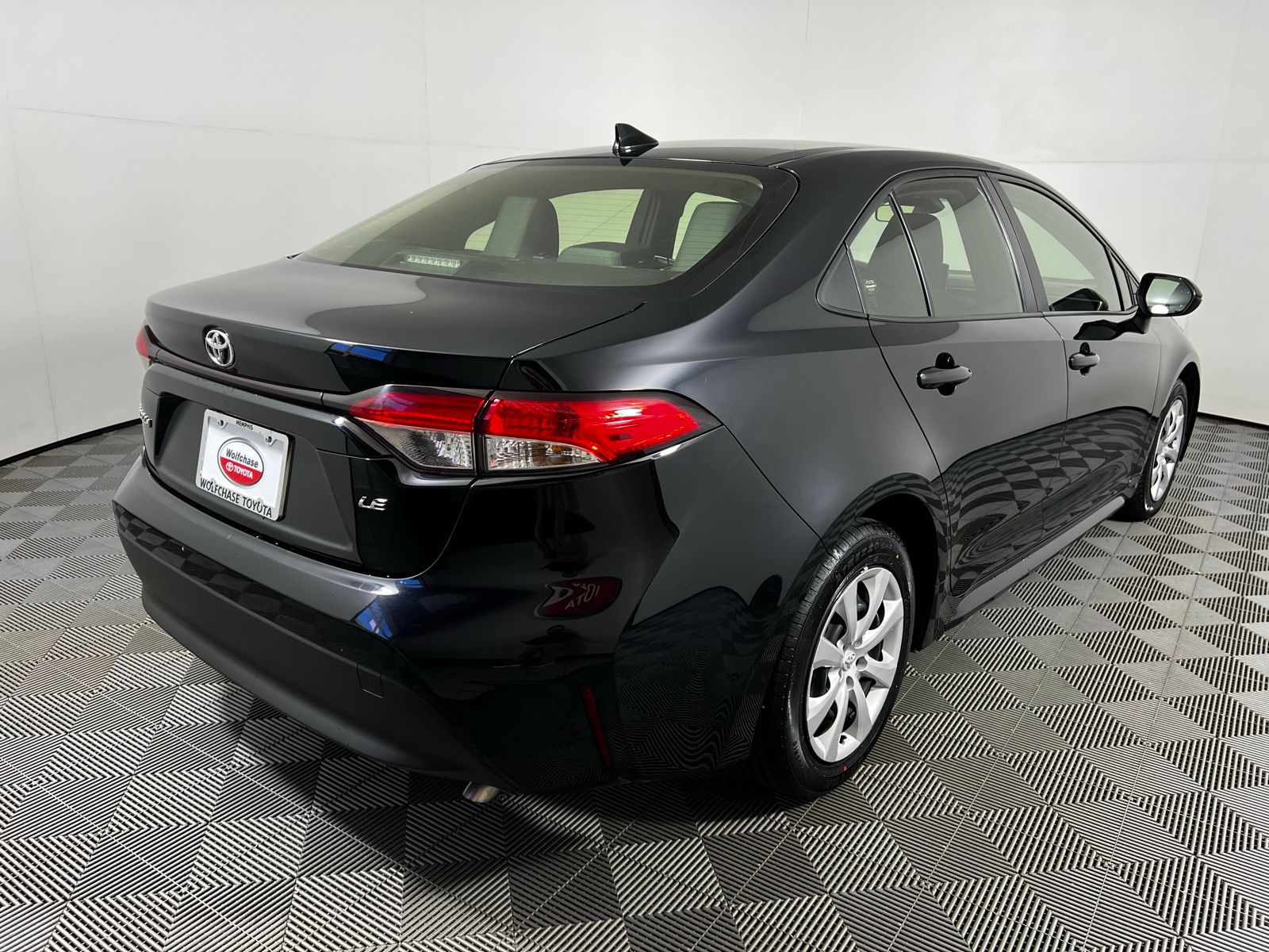 Thumbnail: 2023 Toyota Corolla - 5