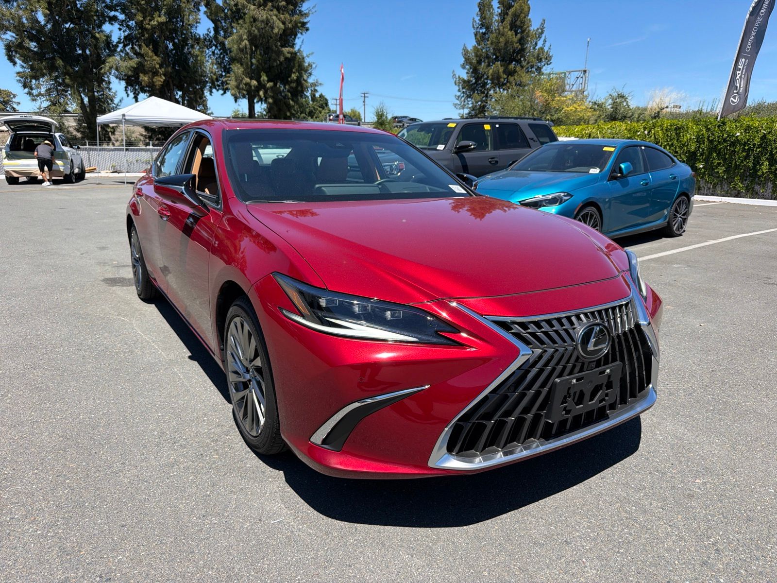 Matador Red Mica 2025 Lexus ES Hybrid 300h Luxury FWD Sedan Front-Wheel Drive Continuously Variable Transmission
