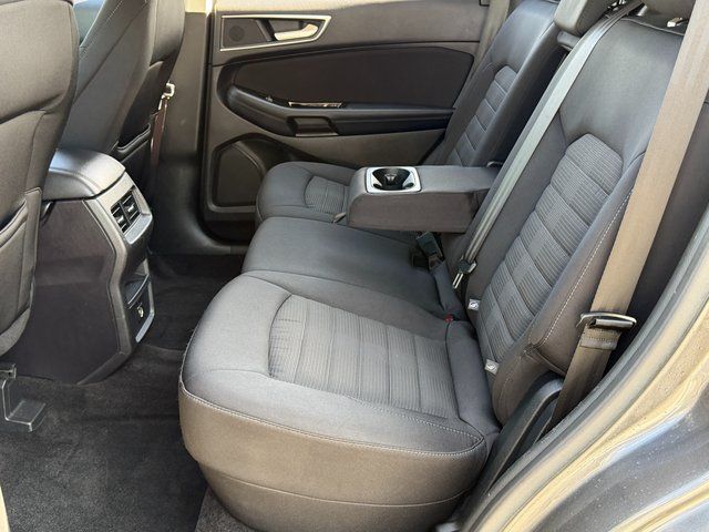 Certified Used 2018 Magnetic Metallic Ford SEL image 7