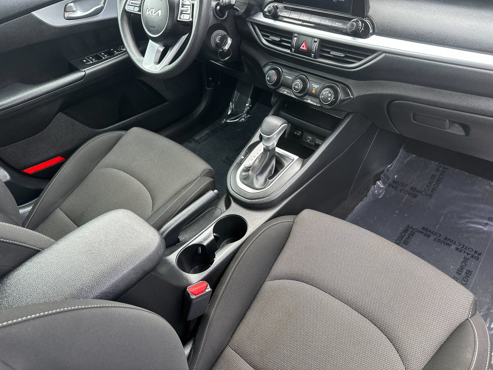 Used 2023 Red Kia LXS image 15