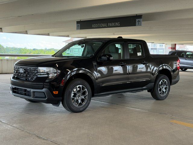 New 2026 Shadow Black Ford XLT image 2