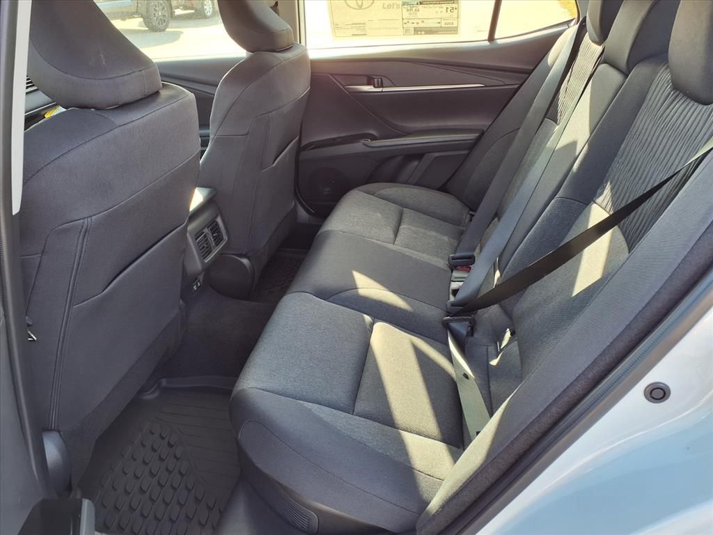 2026 Toyota Camry LE - 11