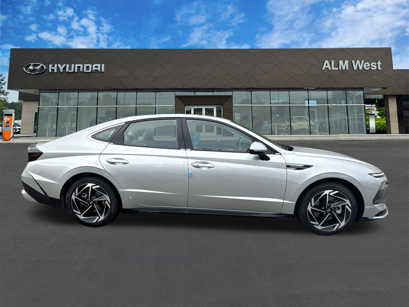 2026 Hyundai Sonata SEL Sport photo 4