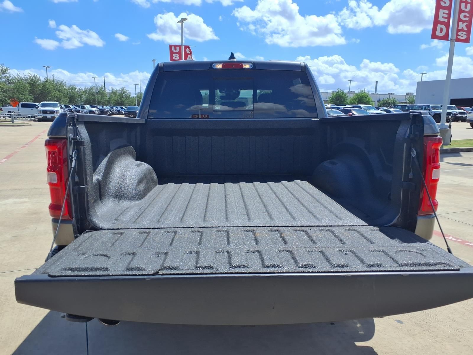 2026 Ram 1500 Laramie - 6