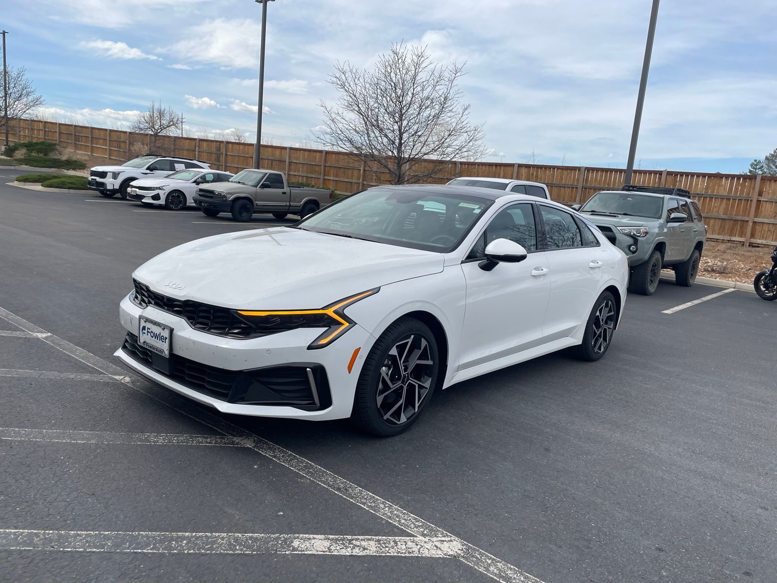 Snow White Pearl 2025 Kia K5 EX FWD Sedan Front-Wheel Drive 8-Speed Automatic