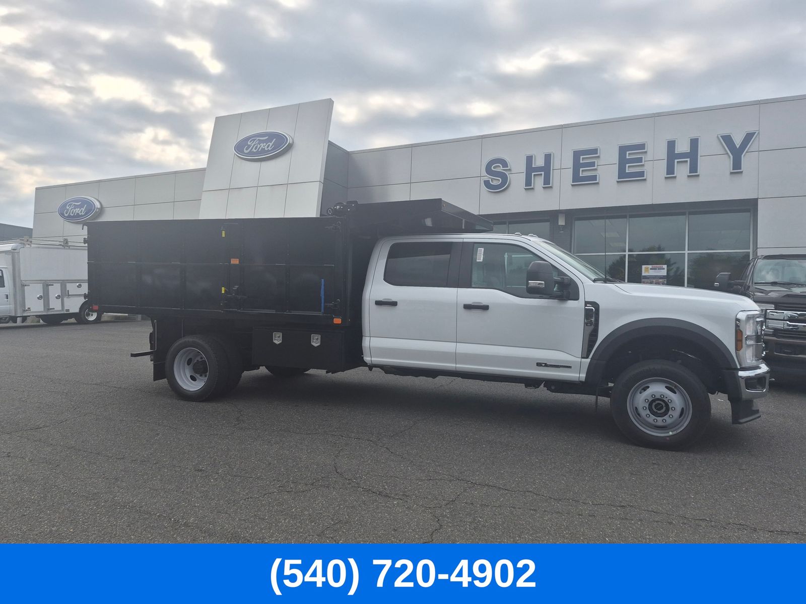 2026 Ford F-550 Super Duty Chassis Cab