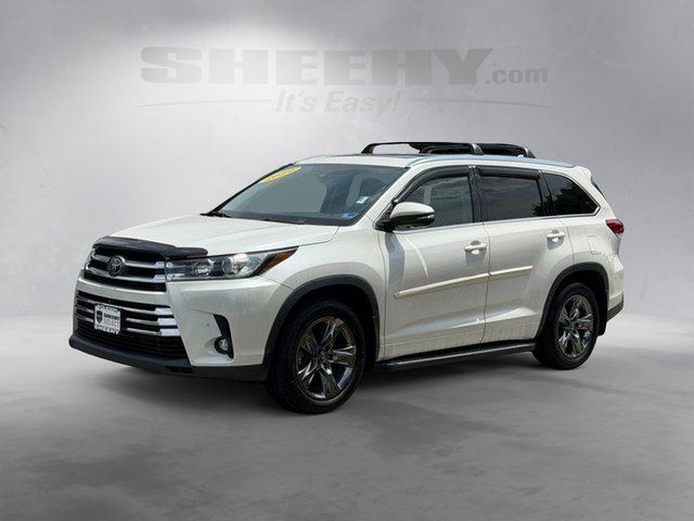 Used 2019 Blizzard Pearl Toyota Limited Platinum image 17