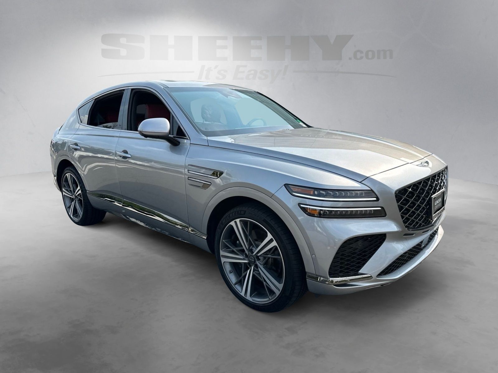 Used 2025 Silver Genesis 3.5T e-SC image 2