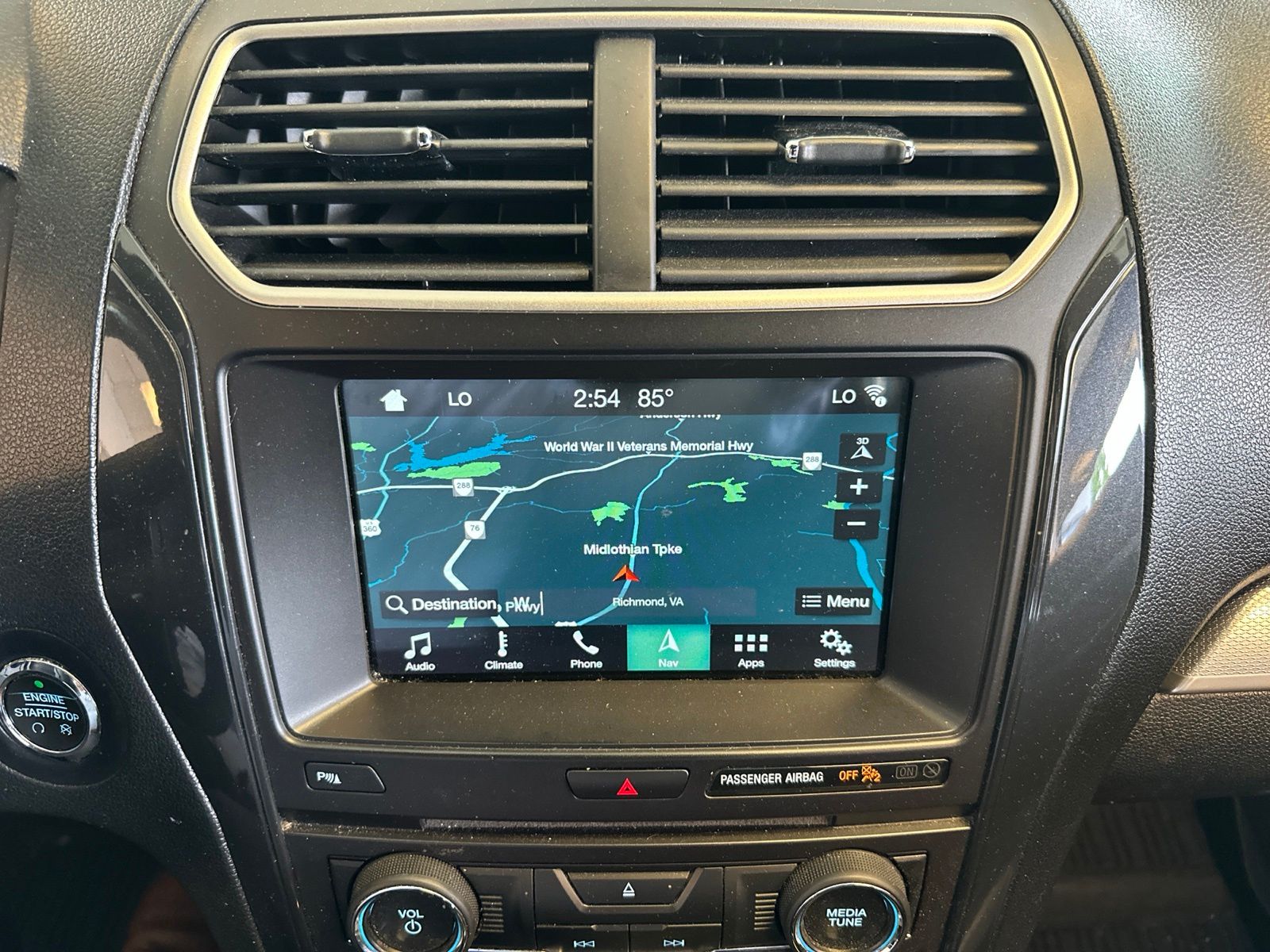Certified Used 2017 Magnetic Metallic Ford XLT image 5