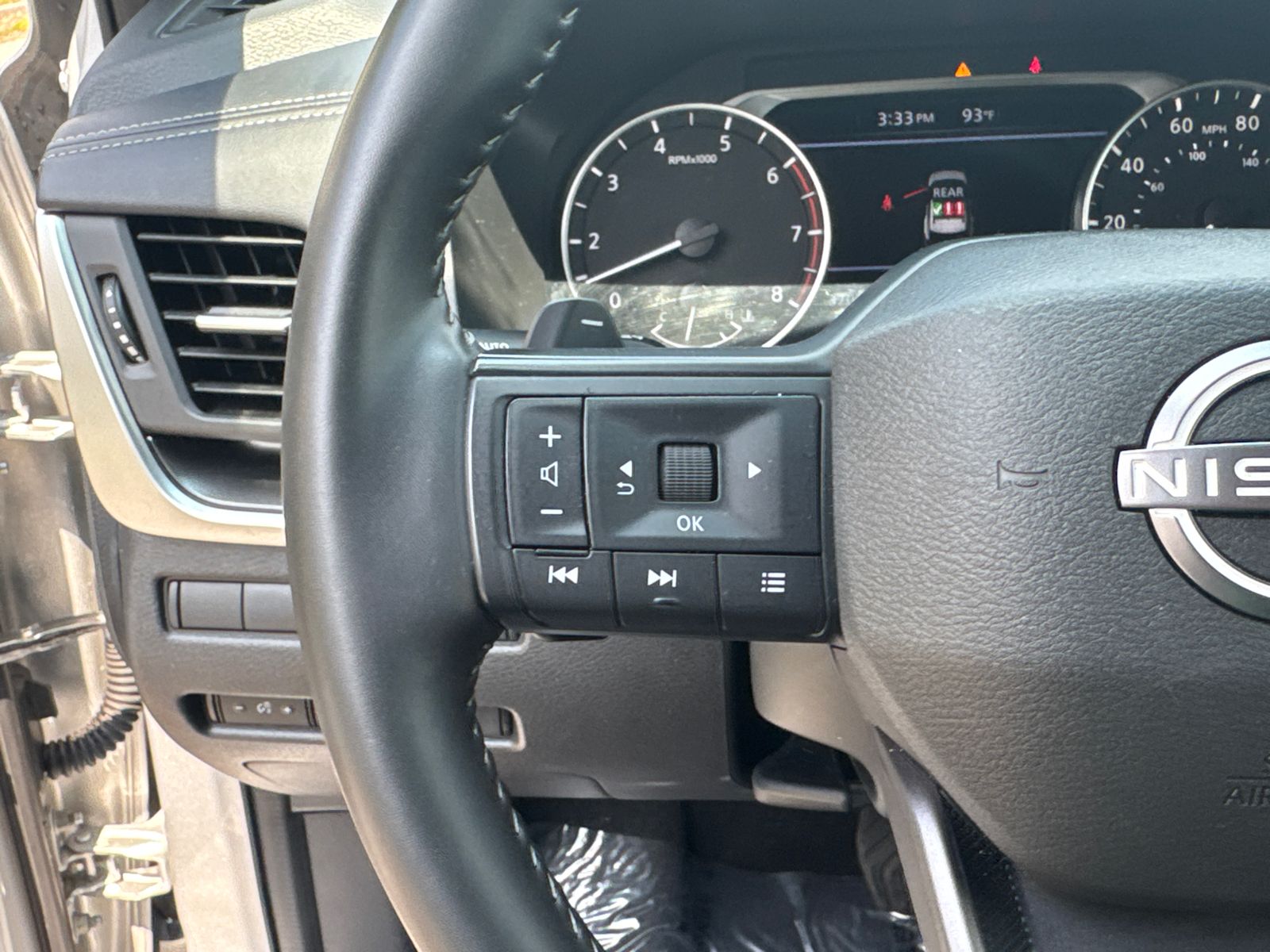 Used 2025 Brilliant Silver Metallic Nissan SV image 26