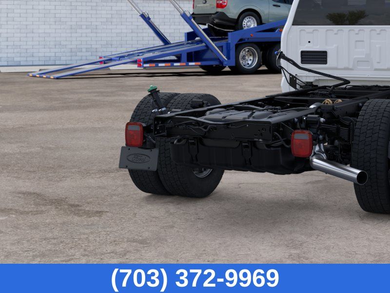 New 2026 White Ford 11' READING SERVICE BODY image 21
