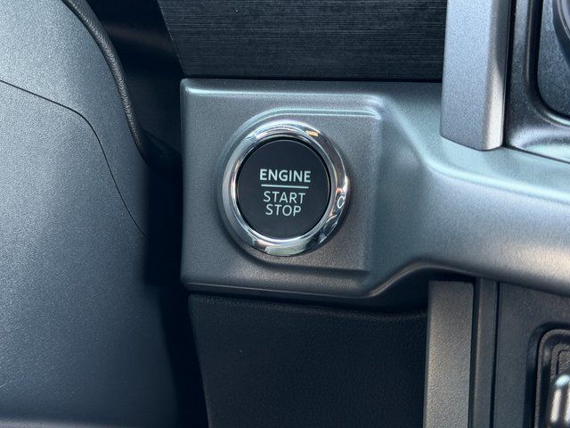 Used 2026 Agate Black Metallic Ford XLT image 21