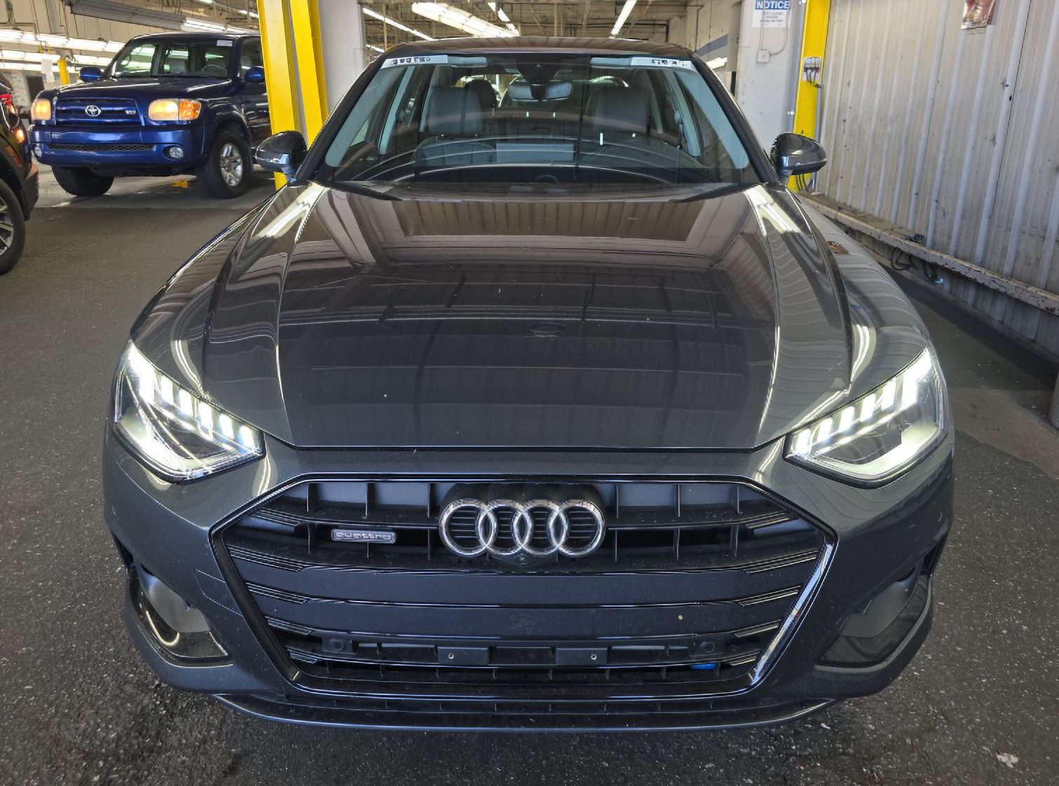 View vehicle photo 2