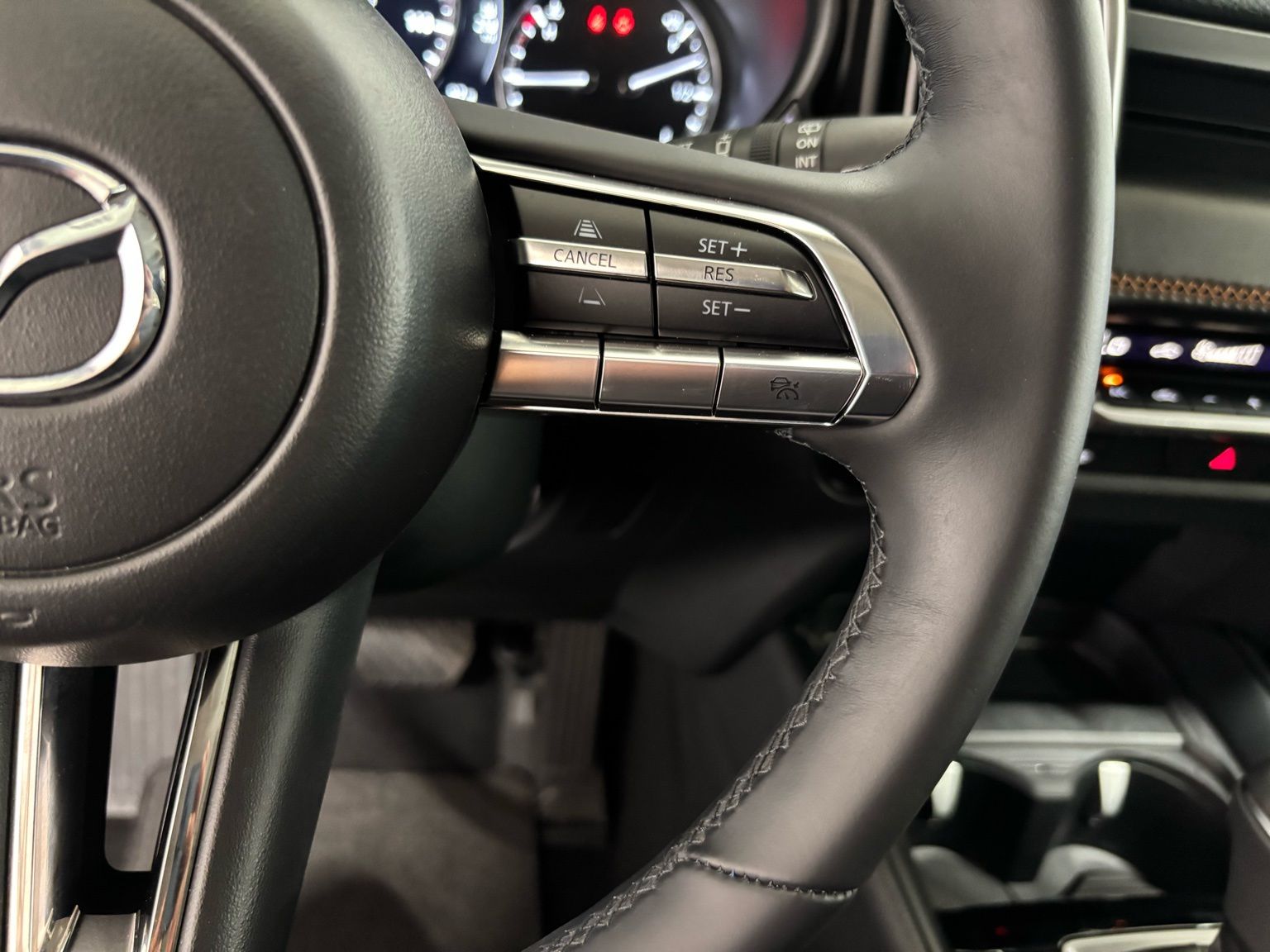 Used Car 2025 Mazda Cx-50 Hybrid  Utility Premium All Wheel Drive For Sale Under $35,000 In Austin, Texas