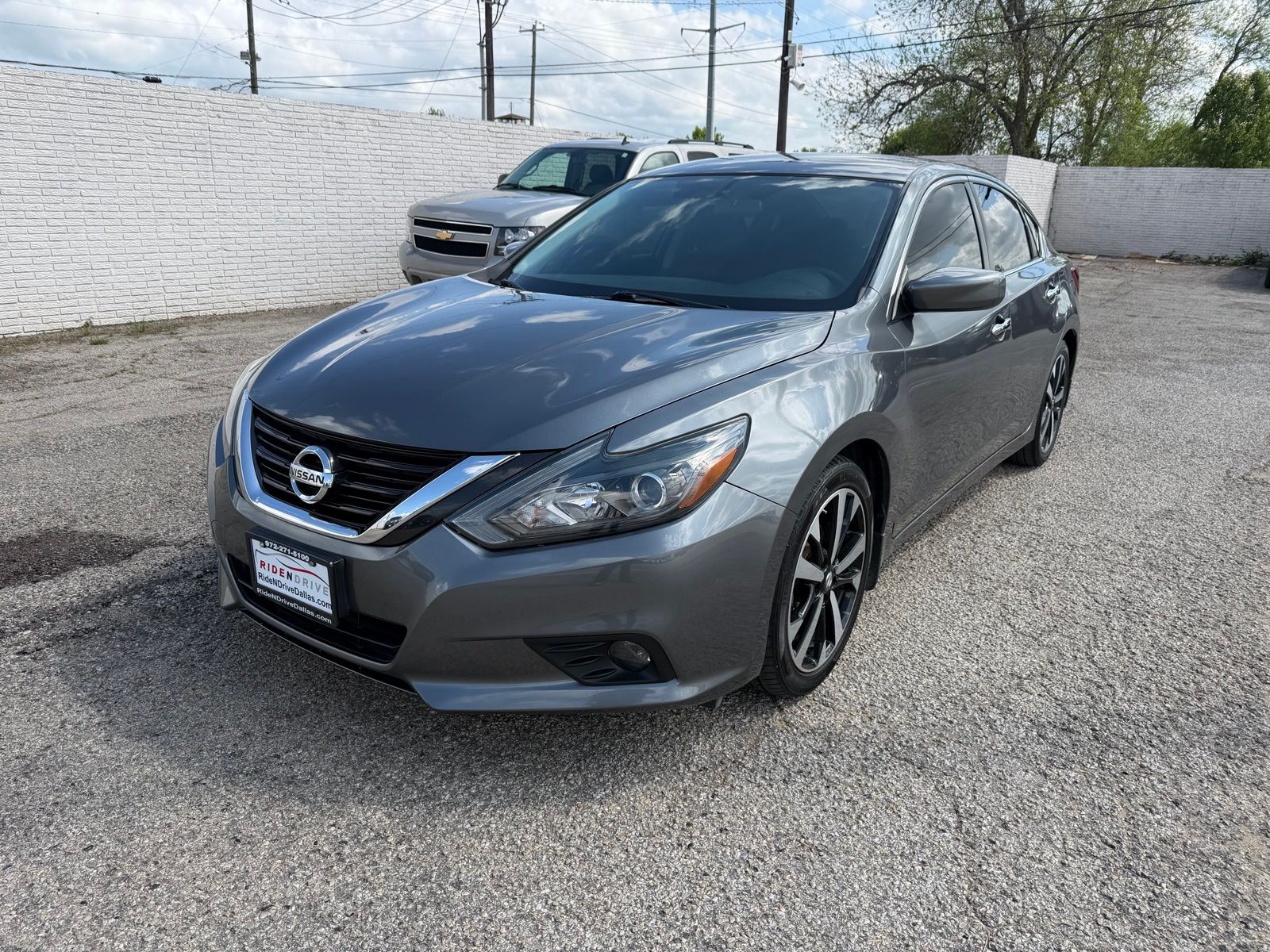 Gray (Gun Metallic) 2018 Nissan Altima 2.5 SR Sedan Front-Wheel Drive Continuously Variable Transmission