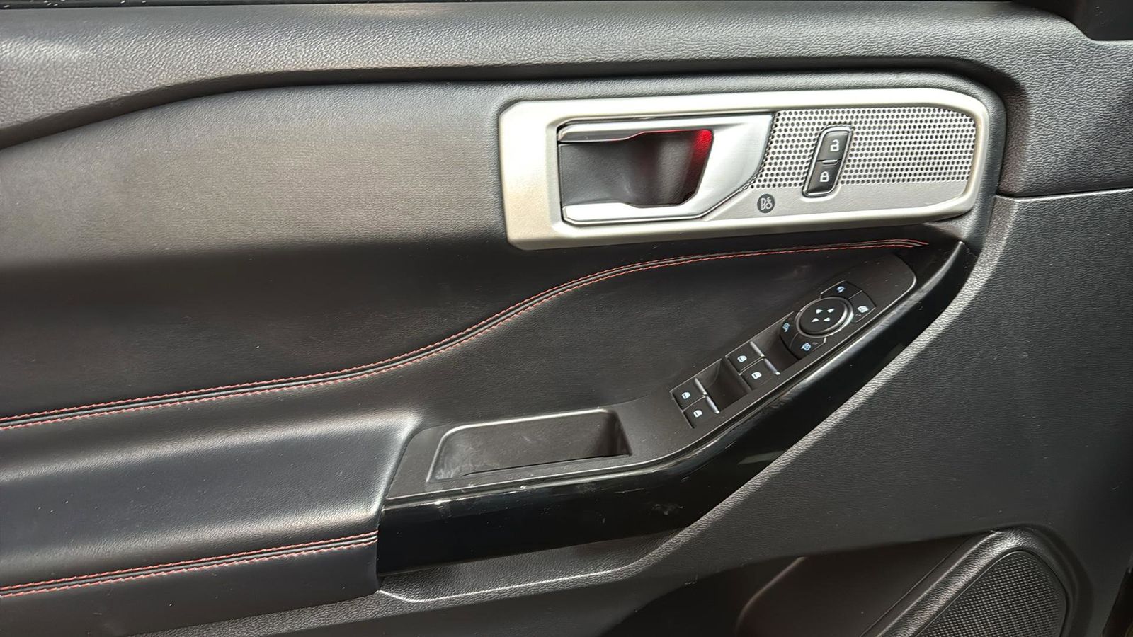 Used Car 2023 Ford Explorer  St-line For Sale Under $30,000 In Austin, Texas