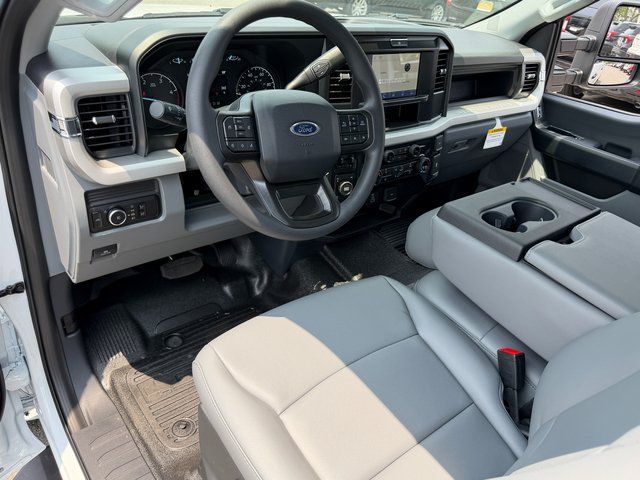 New 2026 Oxford White Ford XL image 19