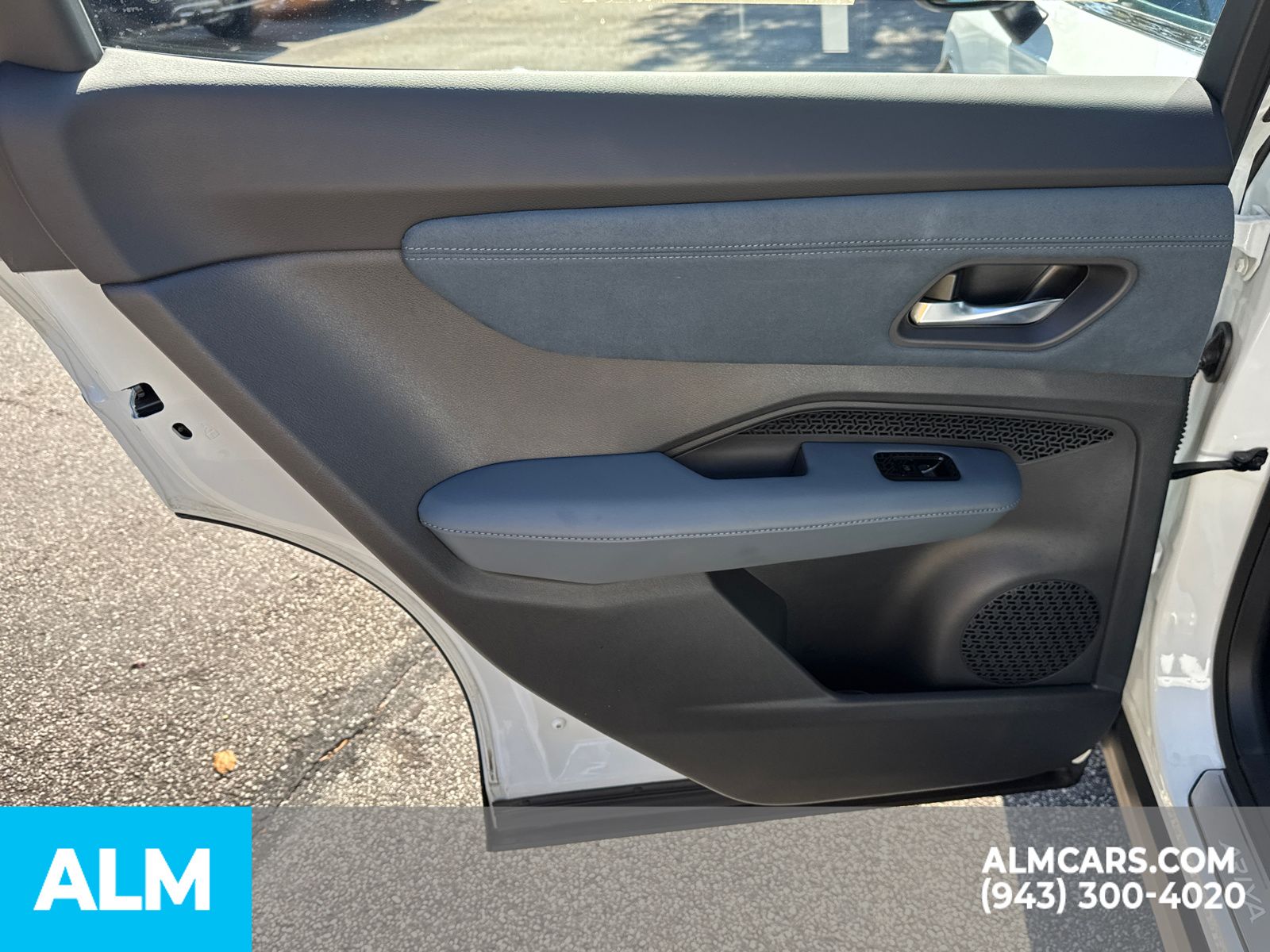 2024 Nissan ARIYA Platinum e-4ORCE photo 25