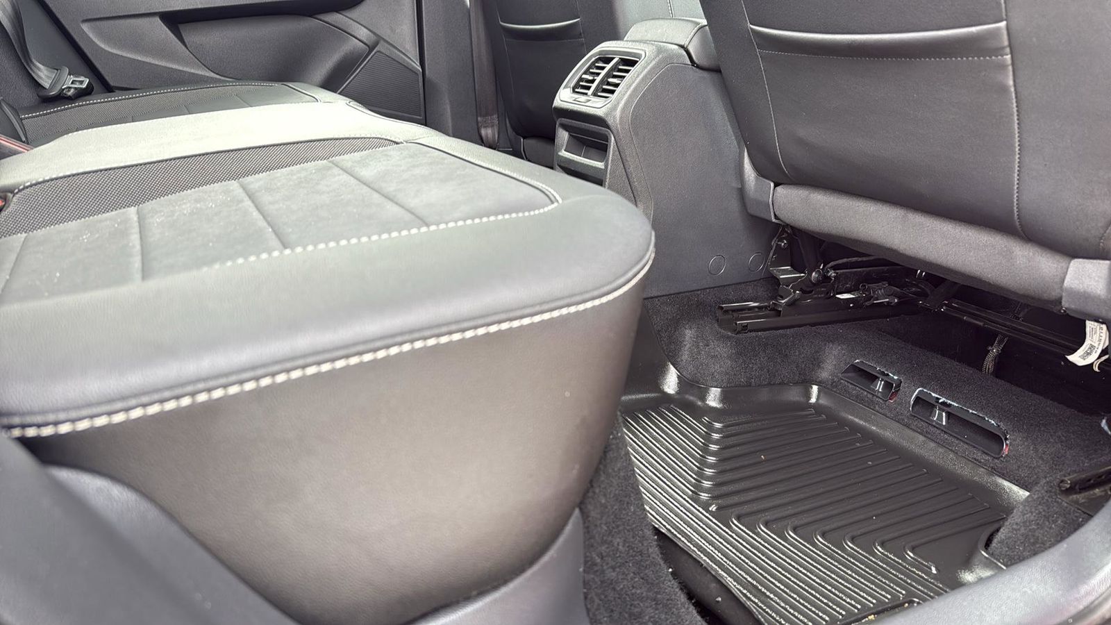 Used Car 2022 Volkswagen Taos  1.5t Se For Sale Under $20,000 In Austin, Texas