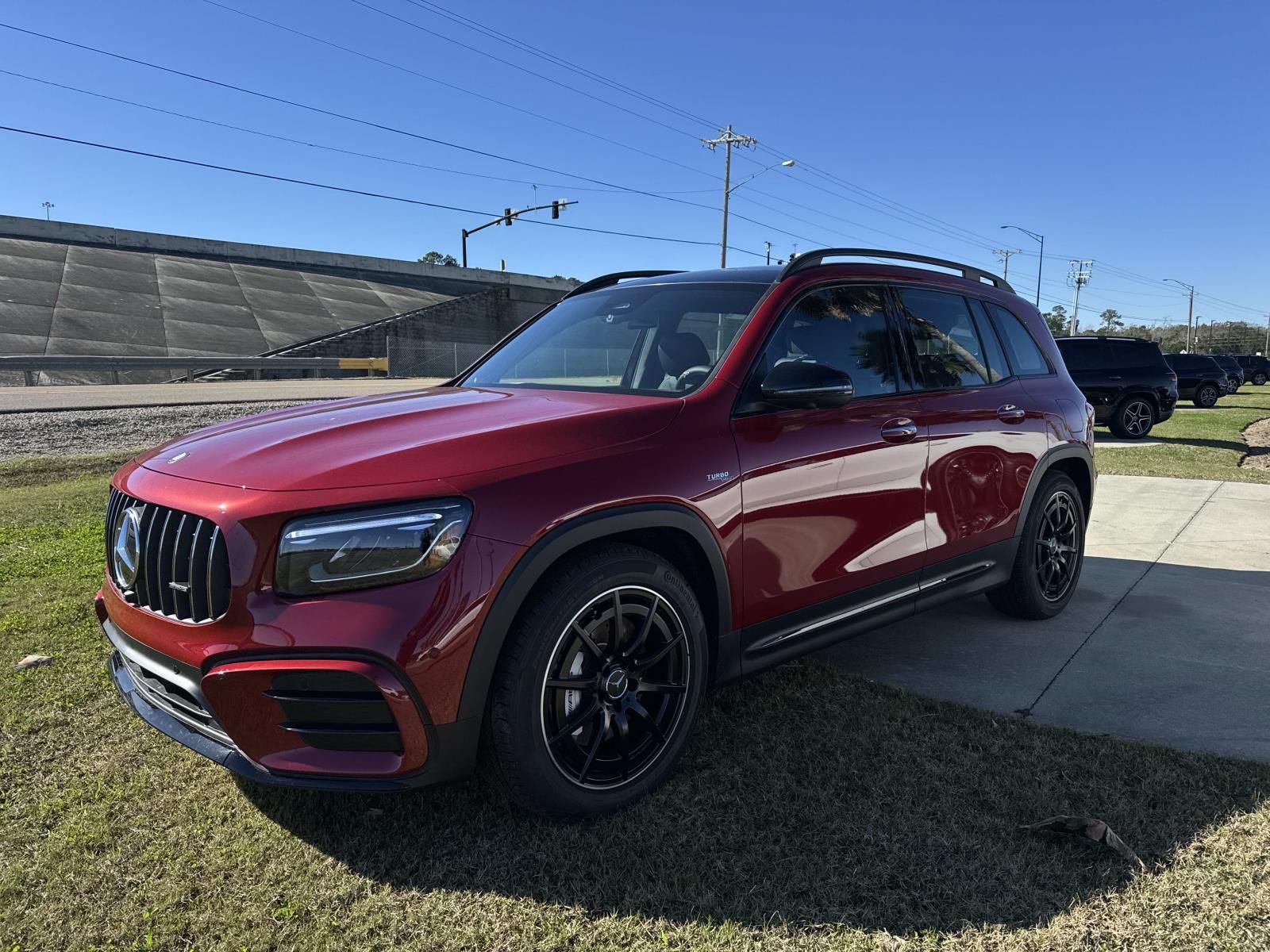2026 Mercedes-Benz GLB AMG 35 4MATIC