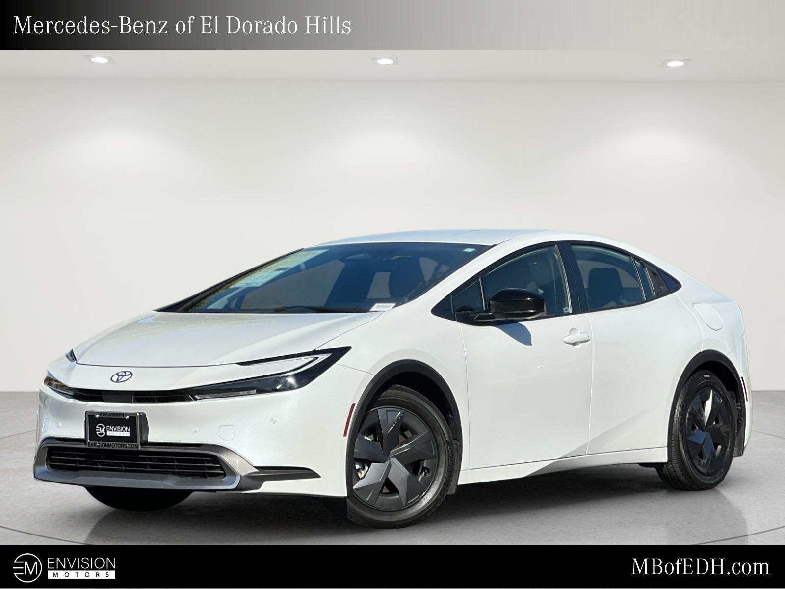 White (Wind Chill Pearl) 2025 Toyota Prius Plug-In Hybrid Hatchback Front-Wheel Drive Continuously Variable Transmission