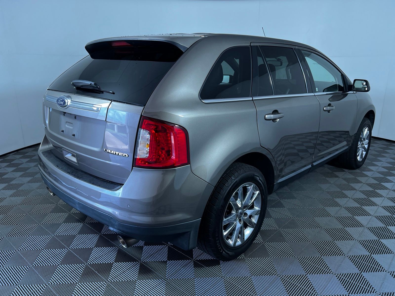 Thumbnail: 2012 Ford Edge - 5