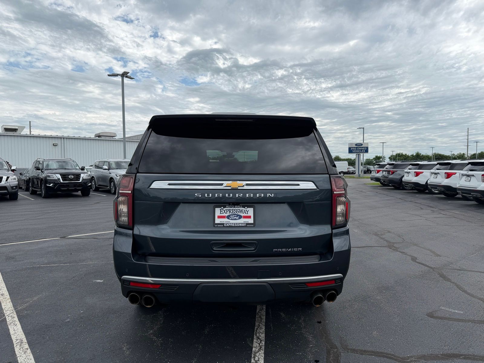 2021 Chevrolet Suburban image 7