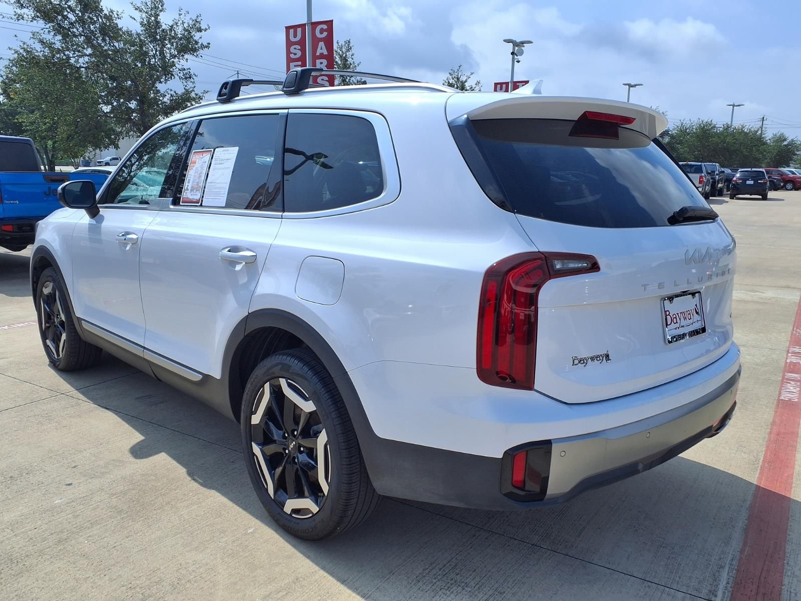 2025 Kia Telluride S - 7