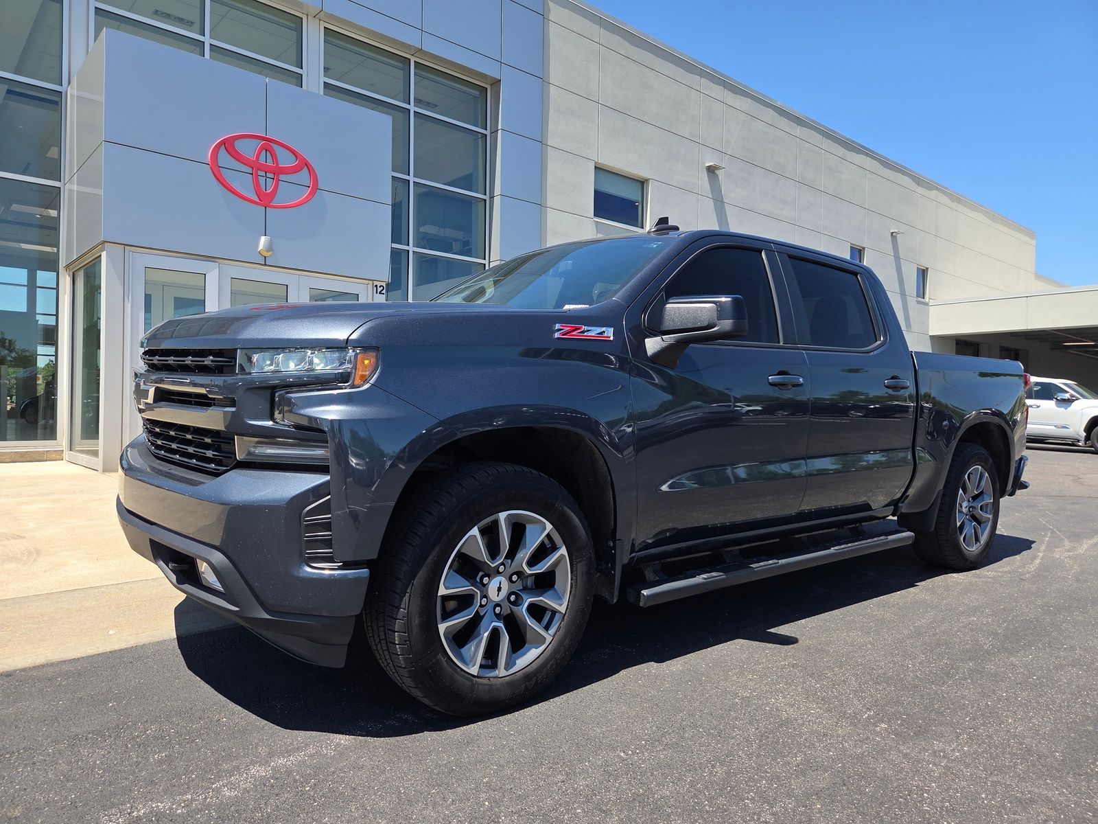 used 2021 Chevrolet Silverado 1500 car, priced at $26,678