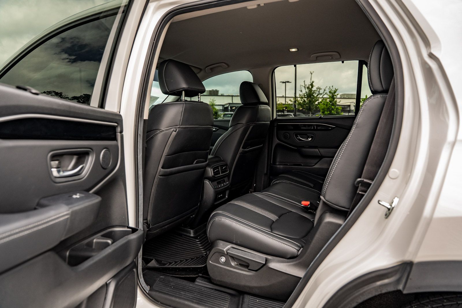 Used 2025 Honda Pilot SUV