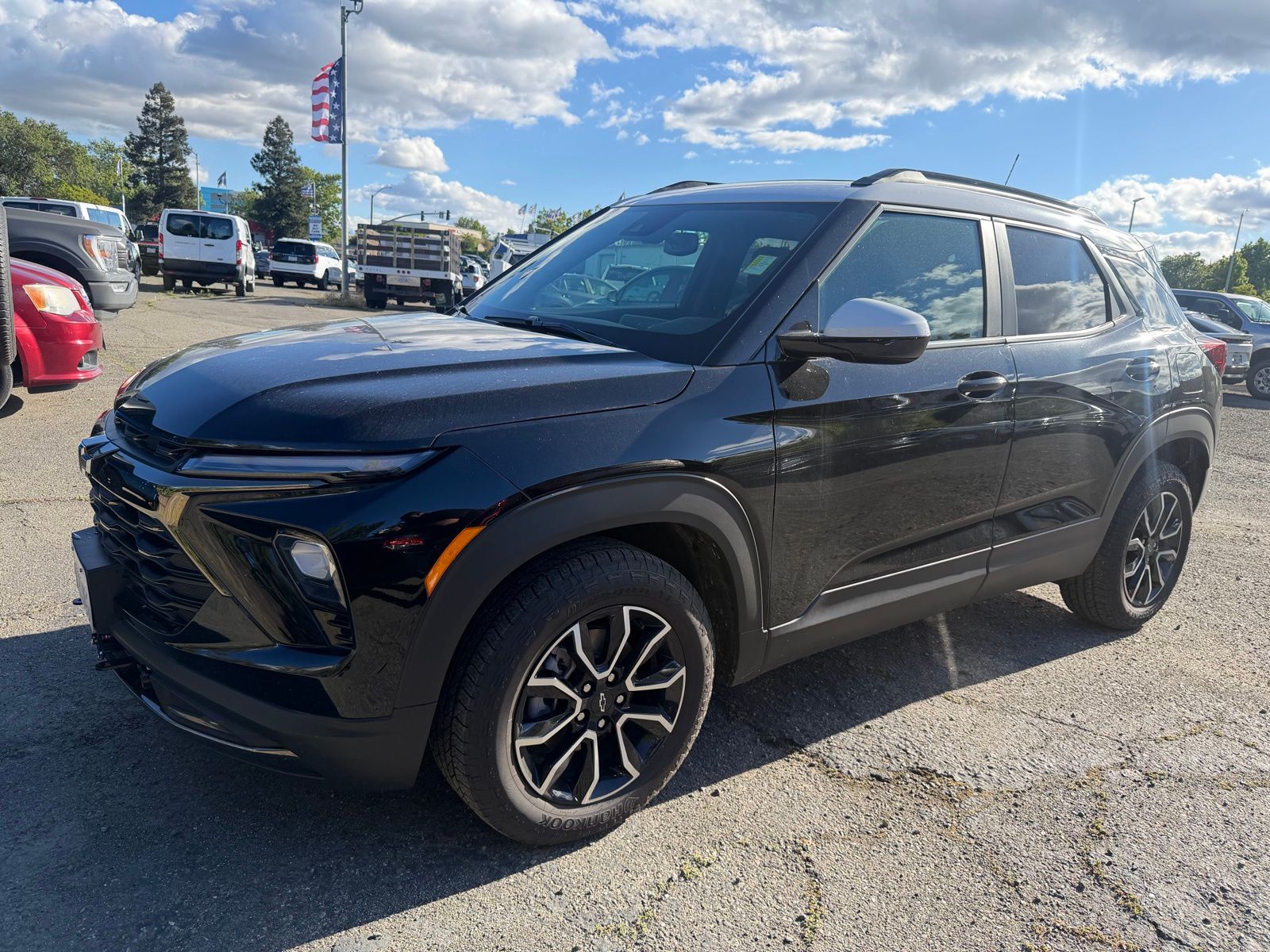 Mosaic Black Metallic 2025 Chevrolet Trailblazer ACTIV AWD SUV / Crossover Four-Wheel Drive 9-Speed Automatic