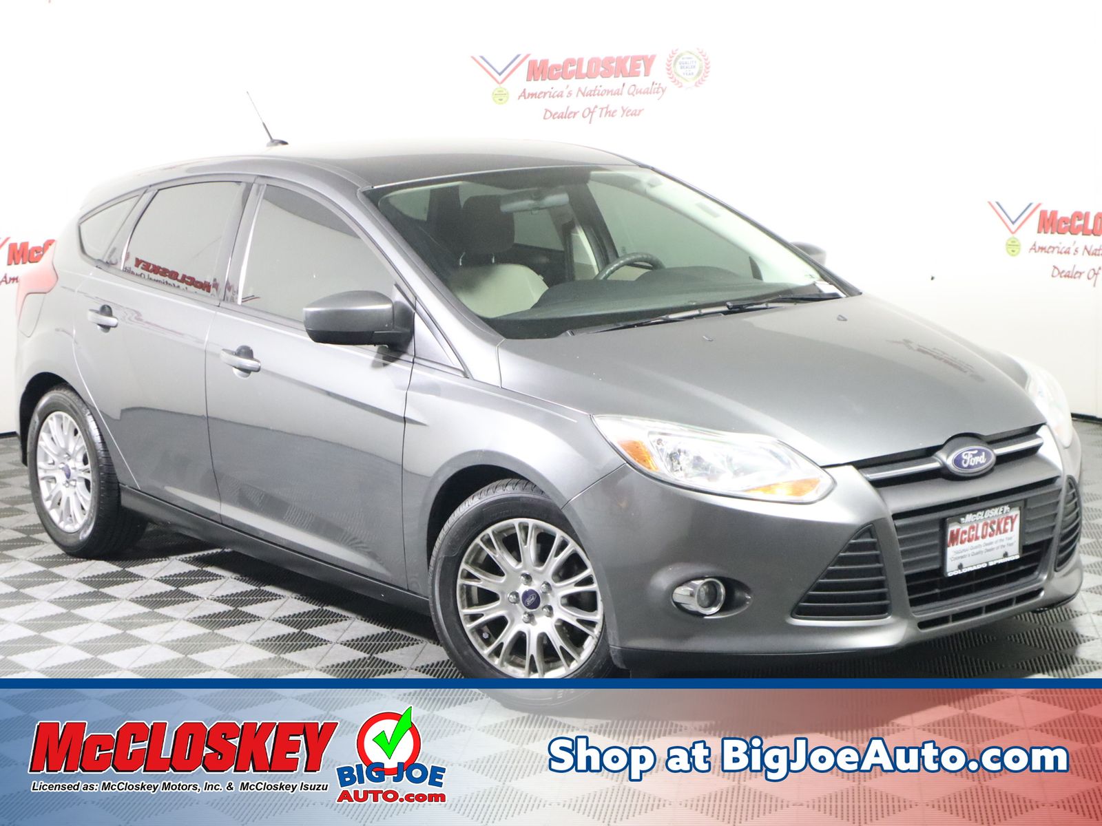 Sterling Gray Metallic 2012 Ford Focus SE Hatchback Hatchback Front-Wheel Drive 6-Speed Automatic