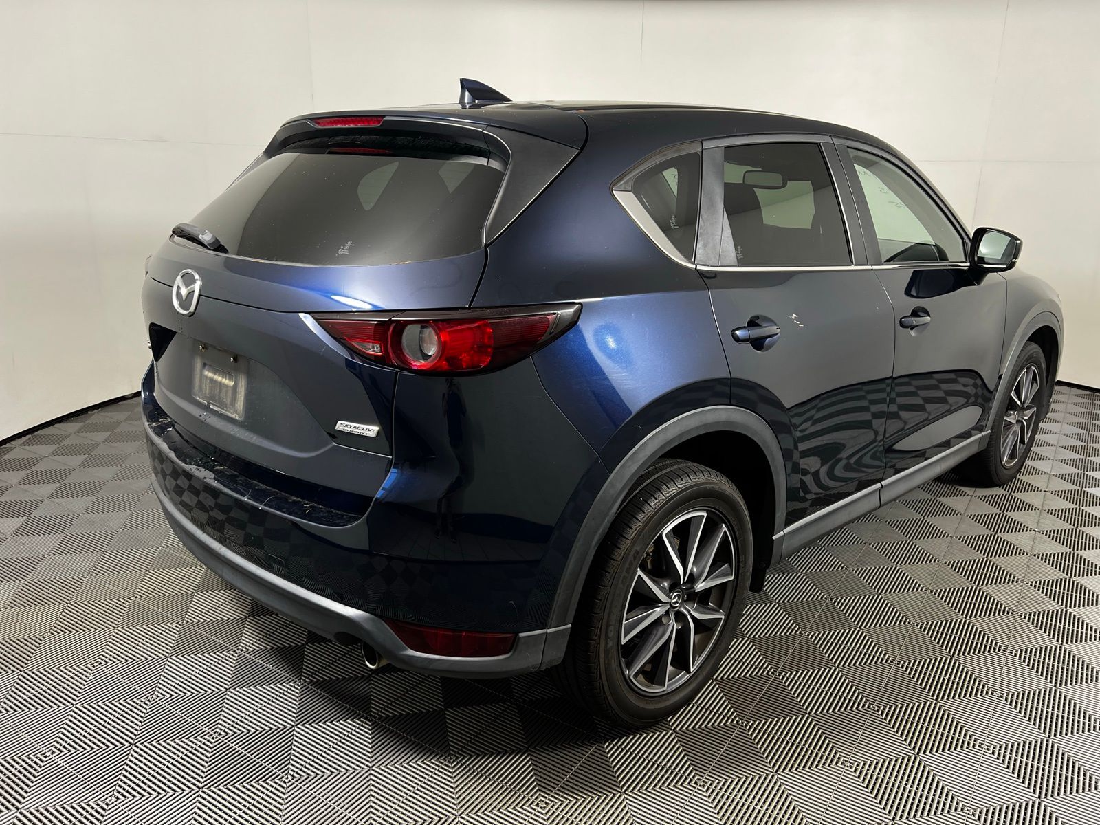 Thumbnail: 2018 Mazda CX-5 - 5