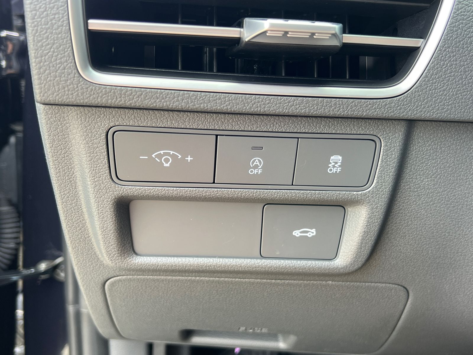 2025 Hyundai Sonata SE photo 27