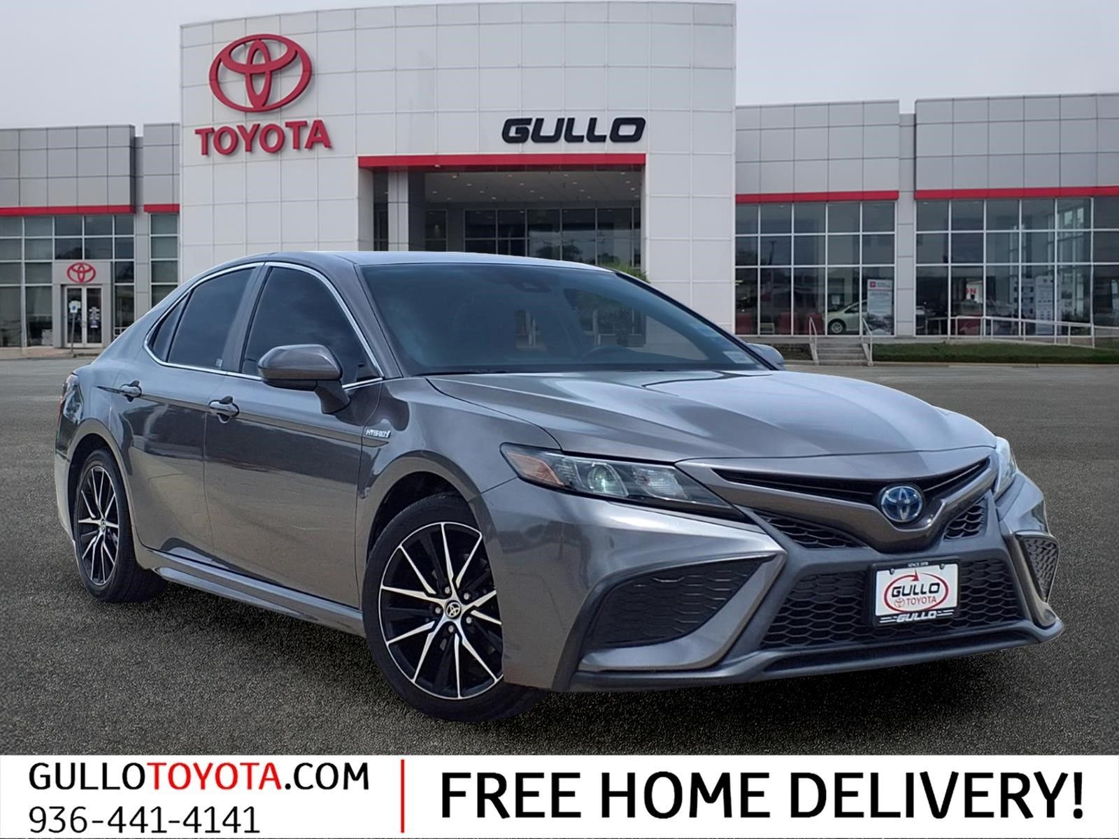 2021 Toyota Camry Hybrid SE Gray at Bayway Cadillac Southwest
