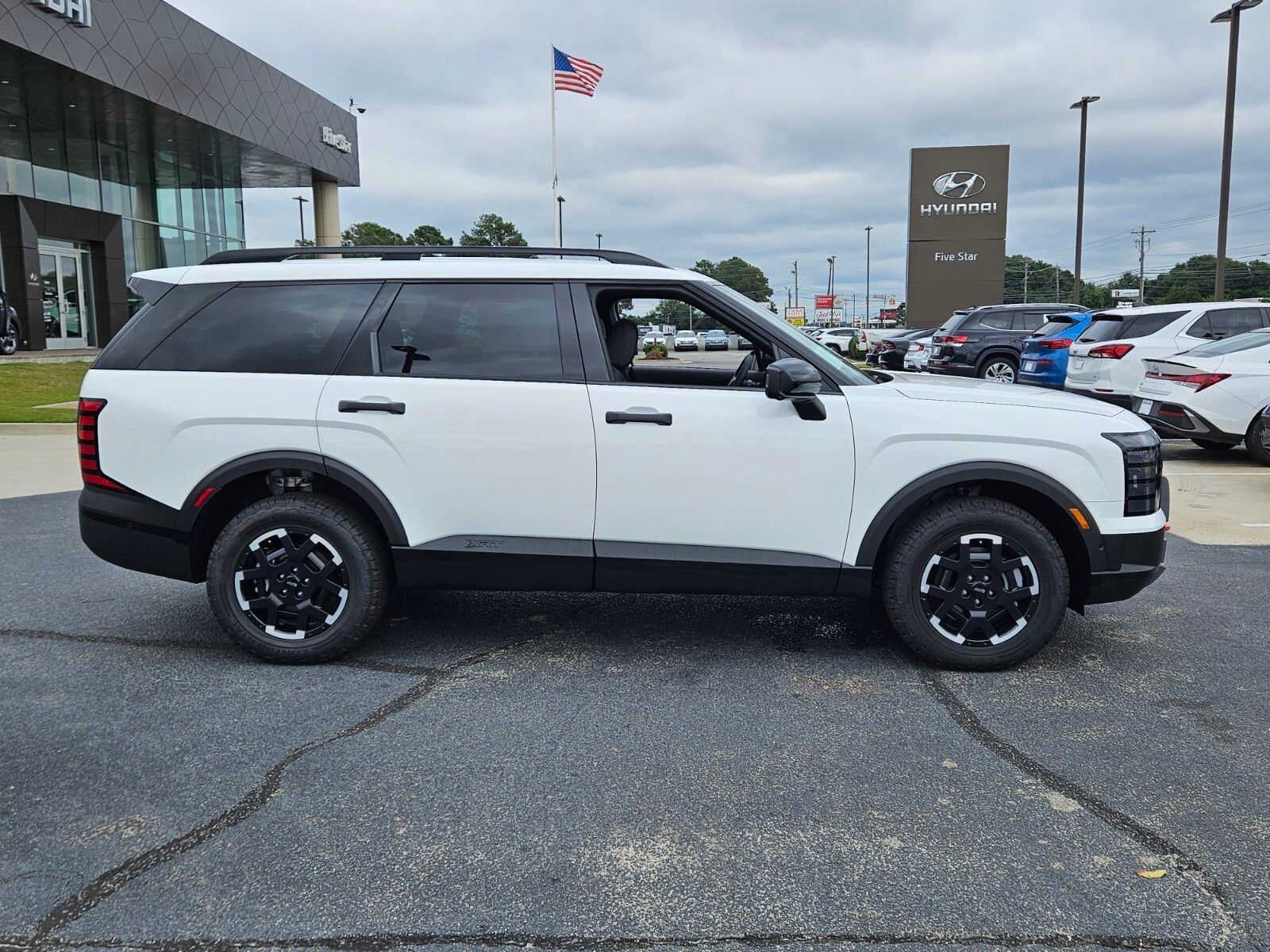 New 2026 White Hyundai XRT Pro image 15