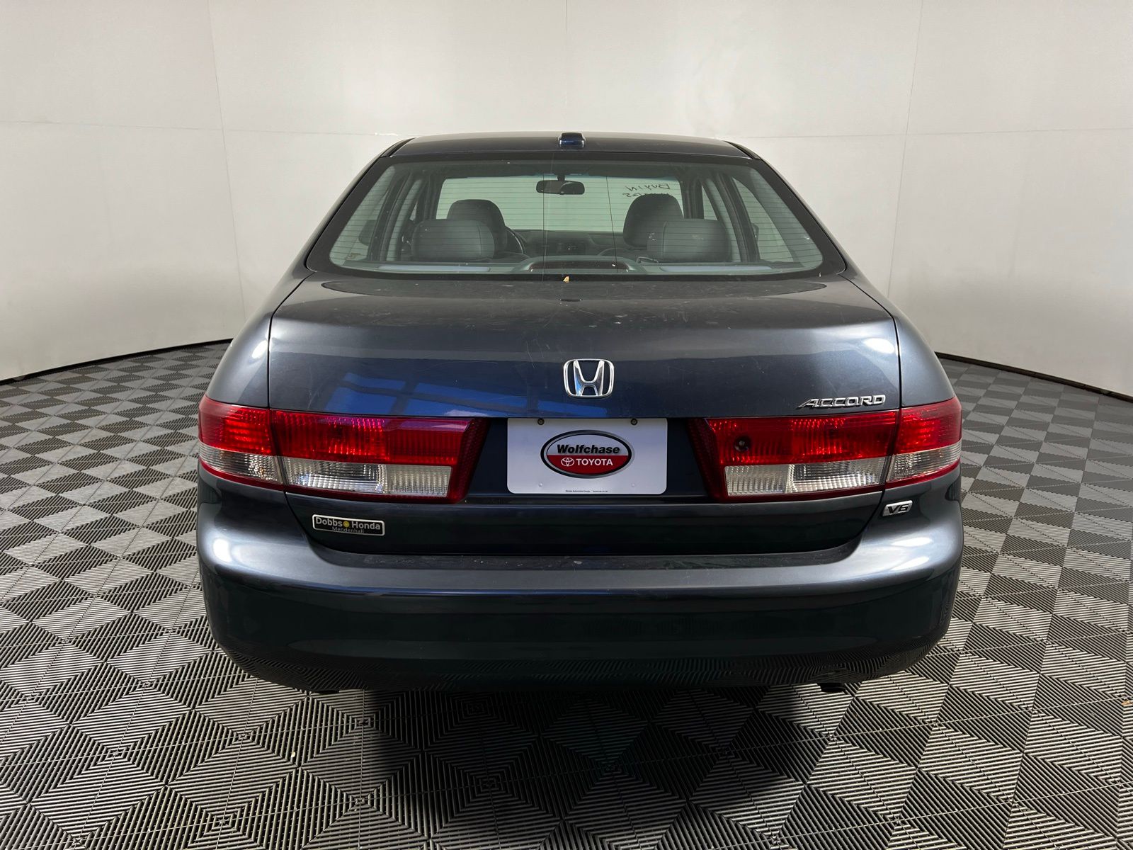 Thumbnail: 2004 Honda Accord - 6