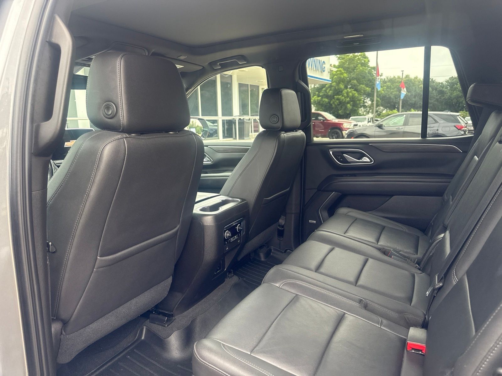 2021 Chevrolet Tahoe LT - 8