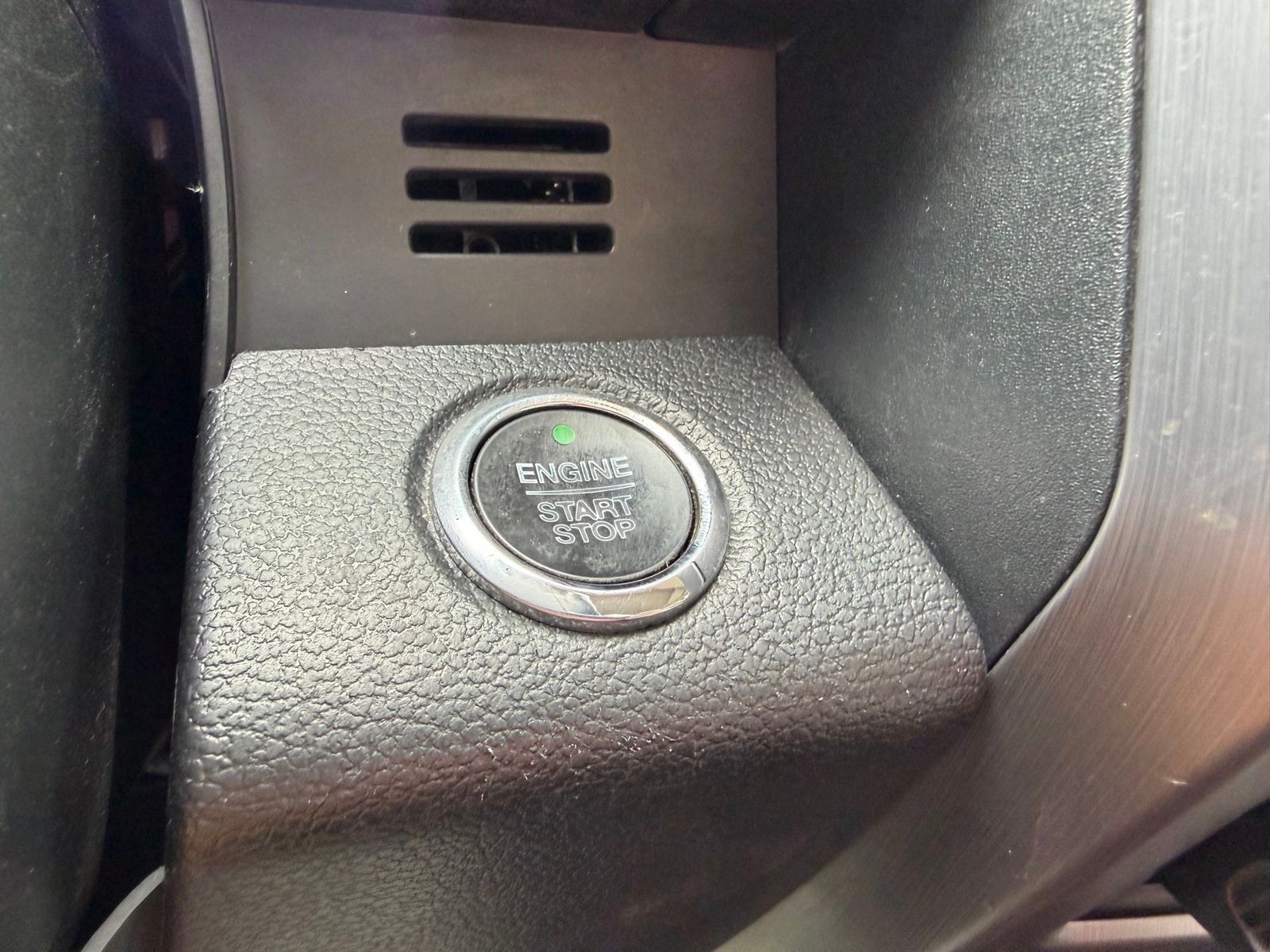 2020 Ford Expedition image 20
