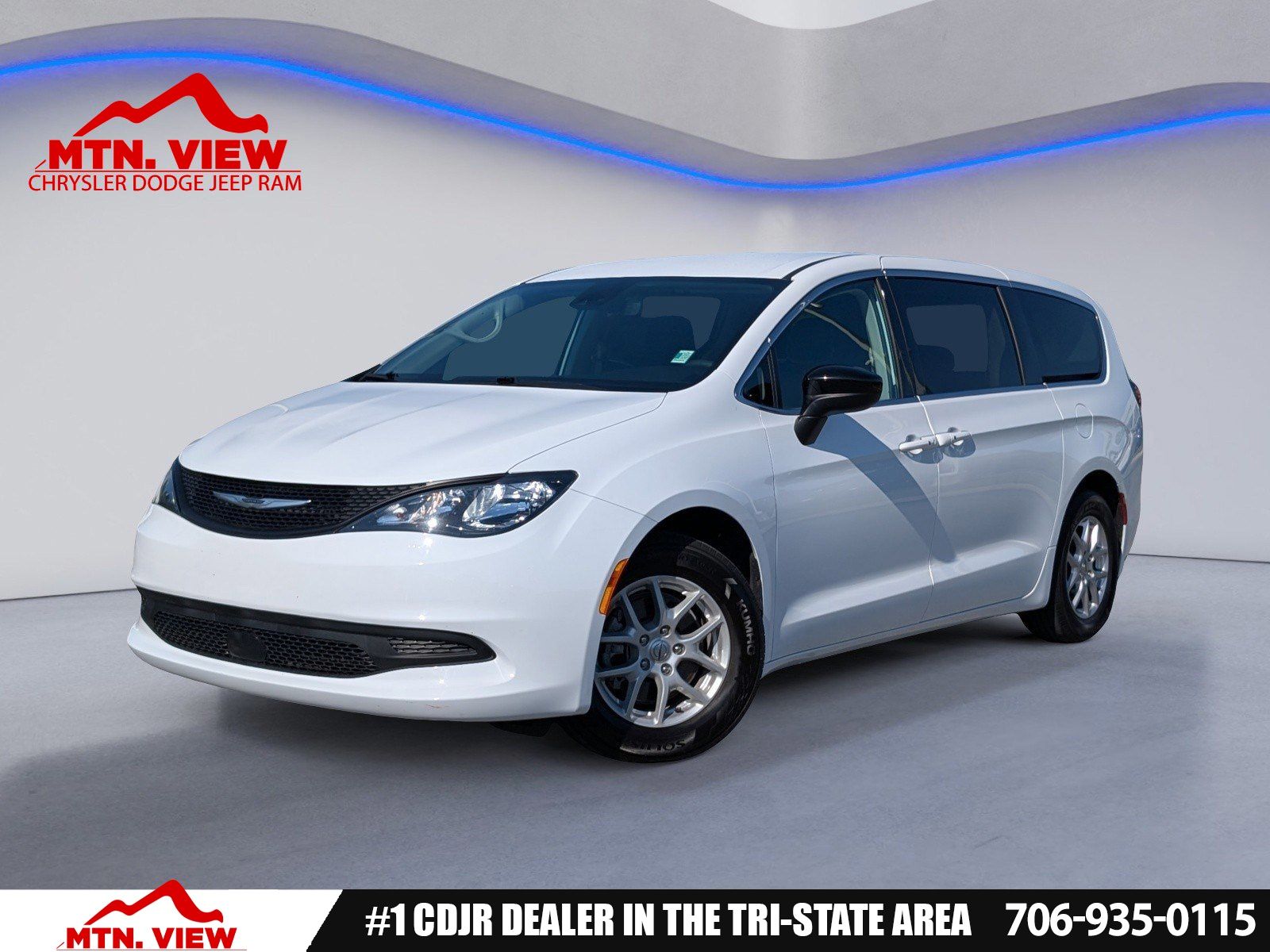 Bright White Clearcoat 2024 Chrysler Voyager LX FWD Minivan Front-Wheel Drive 9-Speed Automatic
