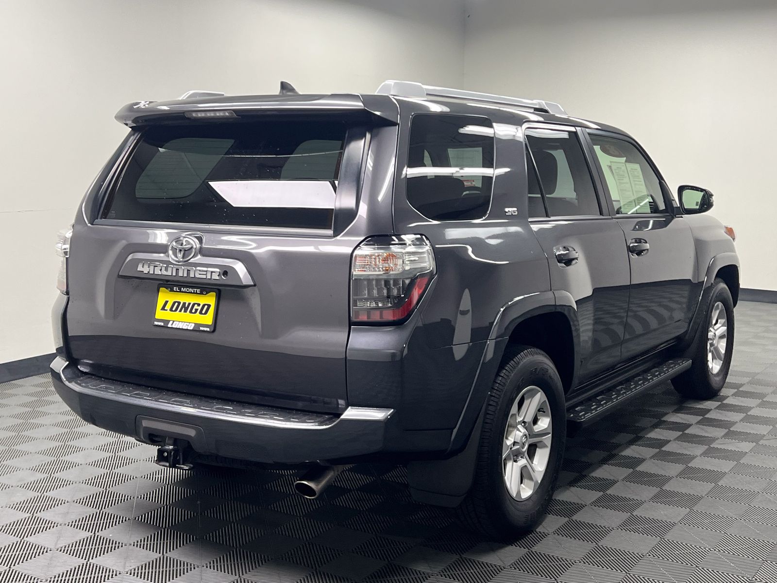 used 2018 Toyota 4Runner car, priced at $28,888