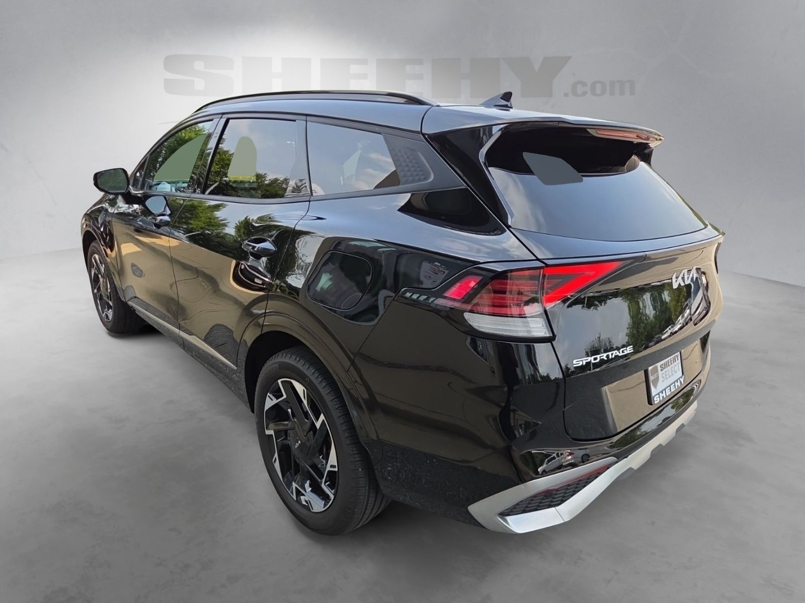 Used 2024 Black Kia SX-Prestige image 13