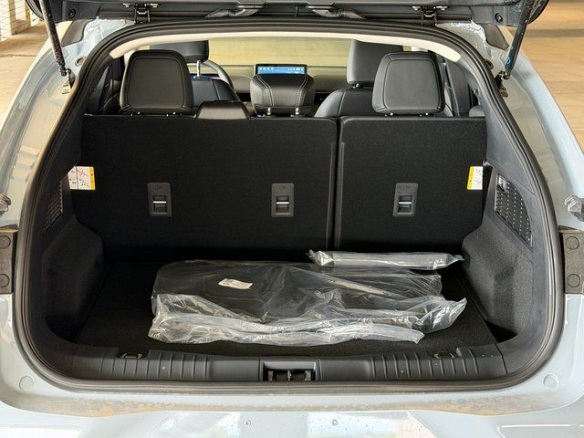 New 2026 Glacier Gray Metallic Tri-coat Ford Select image 15