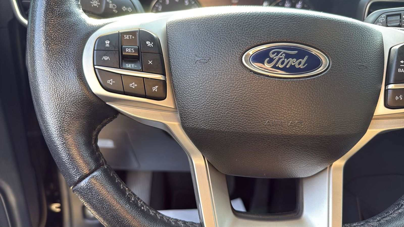 Used Car 2022 Ford Explorer  Limited For Sale Under $35,000 In Austin, Texas