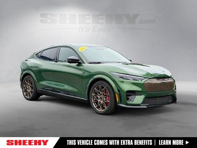 2025 Ford Mustang-Mach-e GT's photo