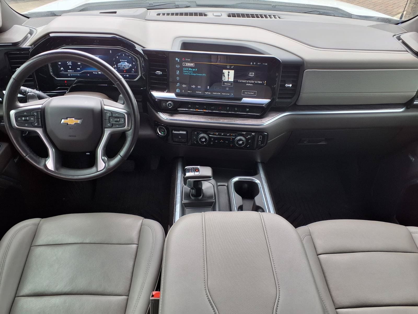 2023 Chevrolet Silverado 1500 LTZ - 10