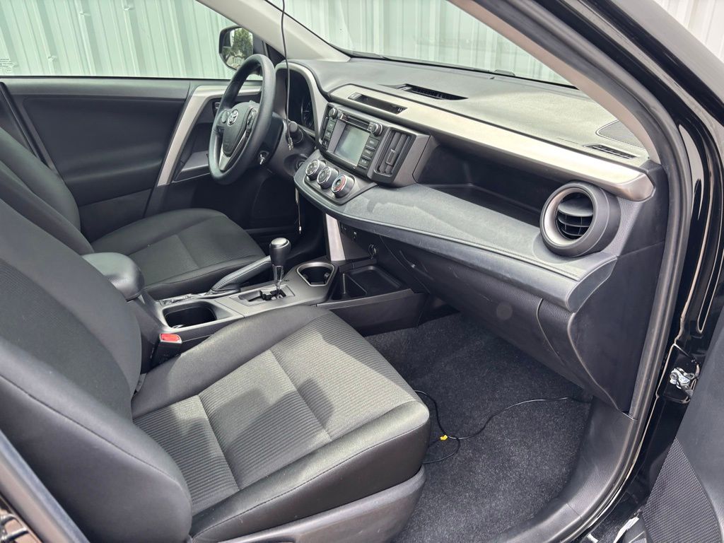 Used Car 2018 Toyota Rav4  Le For Sale Under $25,000 In Austin, Texas
