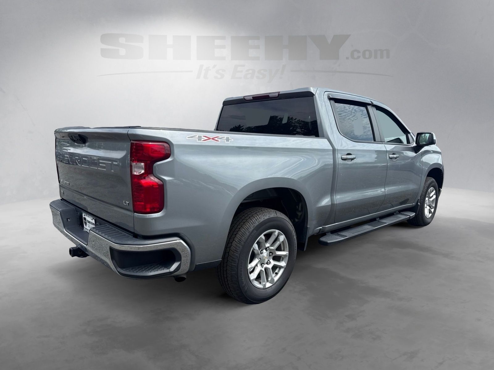 Used 2023 Gray Chevrolet LT image 14