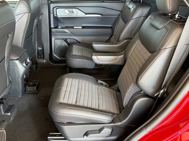 New 2026 Rapid Red Metallic Tinted Clearcoat Ford ST-Line image 20